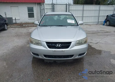 2008 Hyundai Sonata Gls z USA, uszkodzony, nr VIN 5NPET46C58H373913